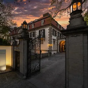 By Patrick Hellmann ***** Berlin